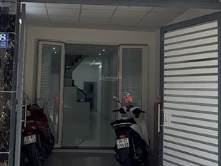 Nhà mặt tiền diện tích lớn đường số 6, phường 7, quận  gv