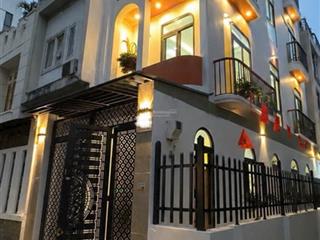 Nhà 3lầu hẻm xe tải đường lê hoàng phái, phường 17, quận govap