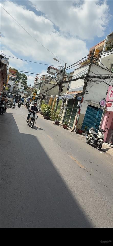 Nhà 3lầu mặt tiền diện tích khủng đường nguyễn du, phường 7, quận govap