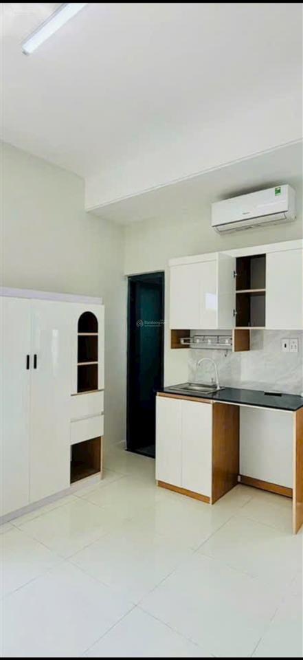 Chdv 5tầng hxh đường phan văn trị, phường 11, quận bình thạnh