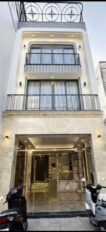 Cho thuê nhà 3 tầng mặt tiền đường lê văn thọ, p16, quận gò vấp