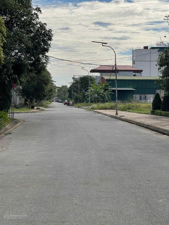 Bán nhà tại new city phố nối có sẵn nhà 4 tầng