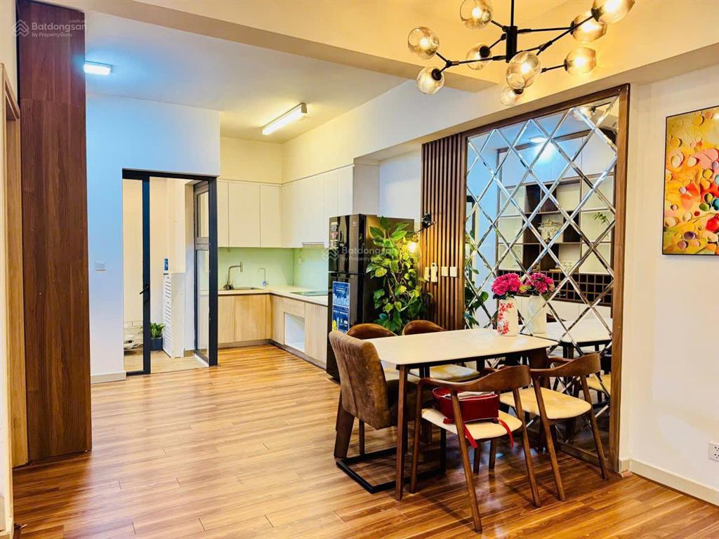 Siêu hiếm! cần bán căn góc 70m2 khu aqua tầng trung hướng mát full nội thất đẹp. cam kết ko quay xe