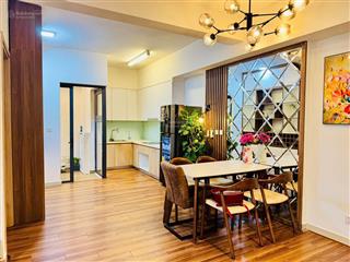 Siêu hiếm! cần bán căn góc 70m2 khu aqua tầng trung hướng mát full nội thất đẹp. cam kết ko quay xe