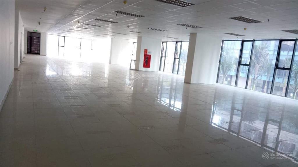 Cho thuê văn phòng cao cấp tại tòa nhà icon4 tower, đê la thành, đống đa, hà nội. 0945 004 ***