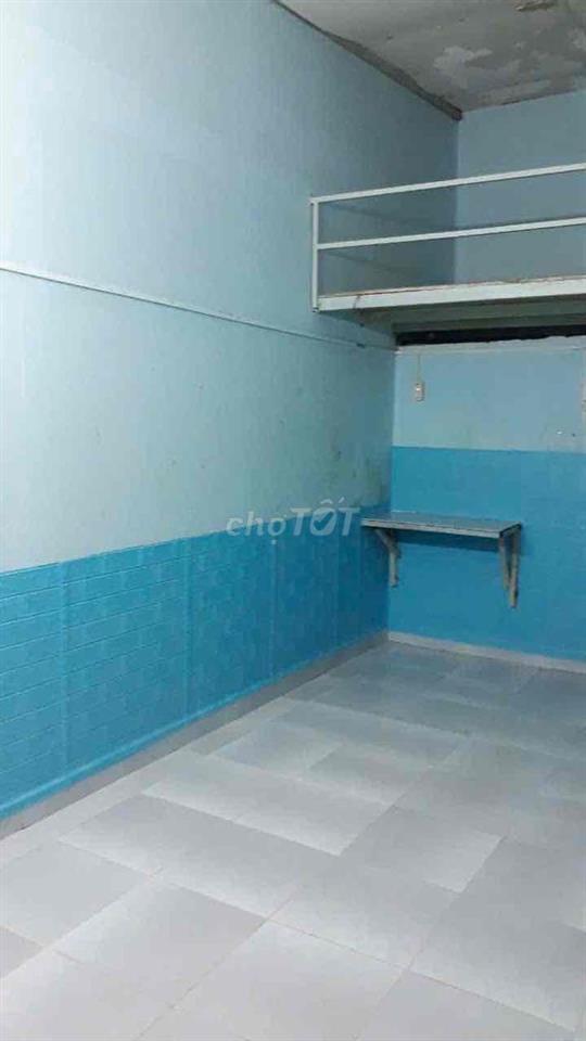 phòng trọ ngay chợ Bình Hưng gần bến xe Q8