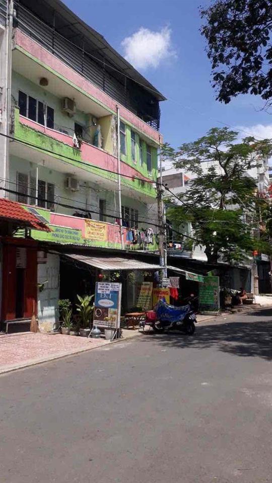 phòng trọ ngay chợ Bình Hưng gần bến xe Q8