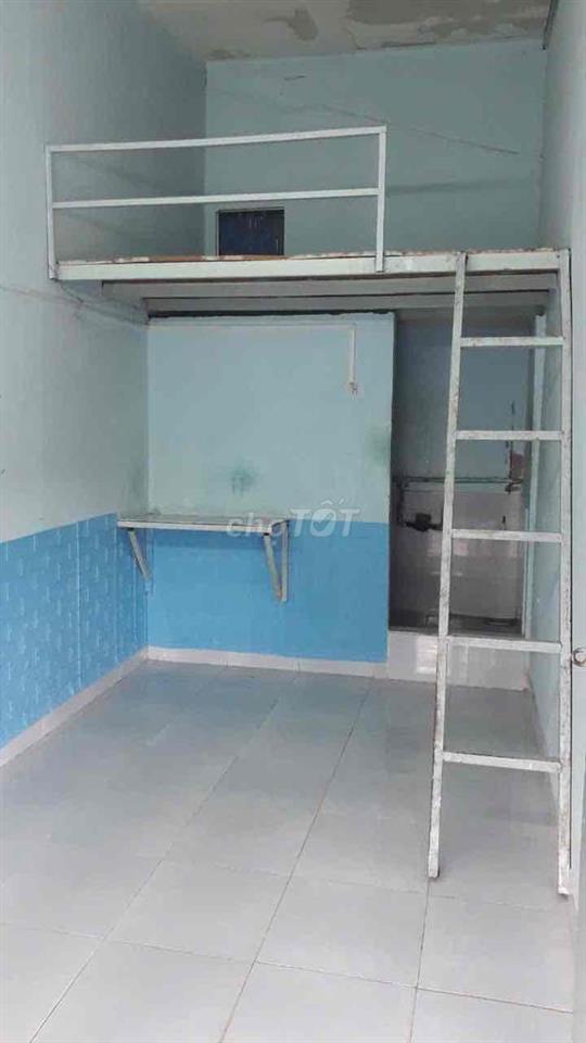 phòng trọ ngay chợ Bình Hưng gần bến xe Q8