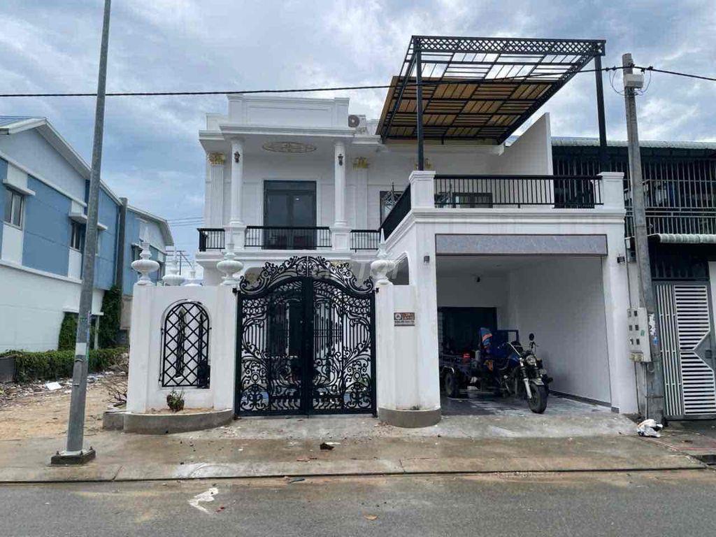 cần bán nhà mới xây đang cho thuê 15 triệu