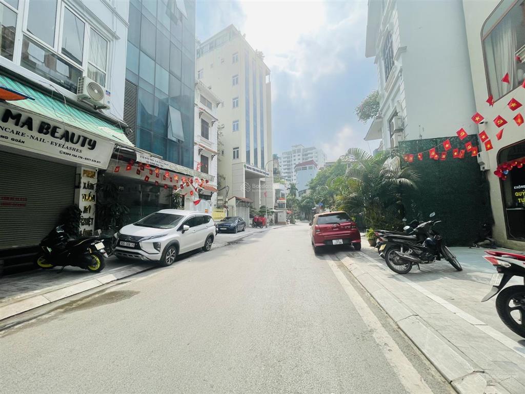Bán đất ngõ 603 lạc long quân  ngõ thông  4 chỗ đỗ cửa  163m2  mt 6.8m  xây chdv apartment