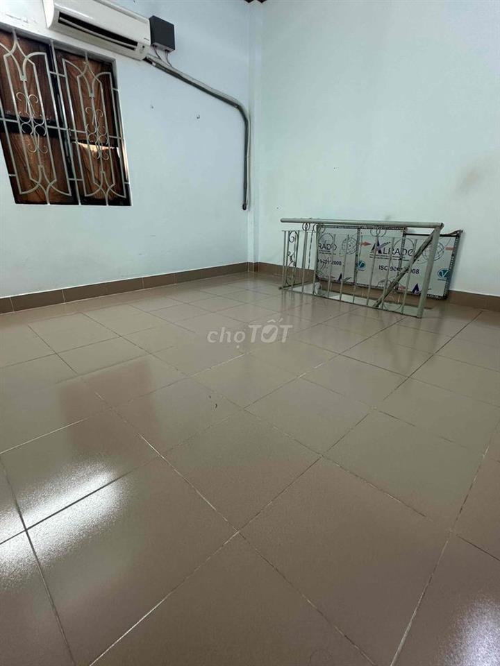 Phòng trọ 34m2 có Máy Lạnh tại đường Lê Văn Thọ (quận Gò Vấp cũ)