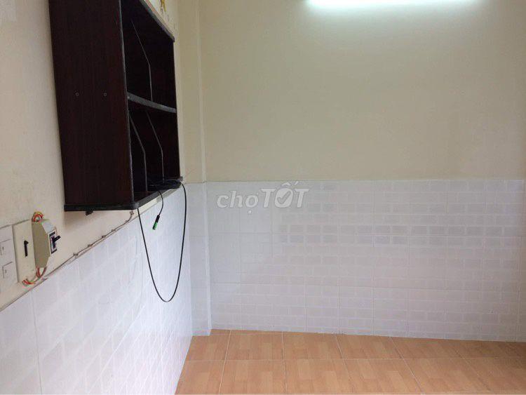 Phòng trọ khu trung tâm Quận 11, an ninh, gần trường học, bệnh viện