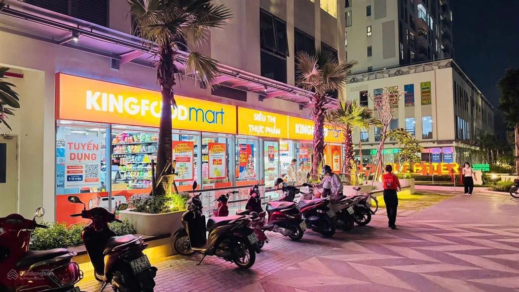 Bán gấp căn shophoue vừa ở vừa kinh doanh diện tích 180m² mặt tiền số 6  giá 10 tỷ hỗ trợ vay 70%