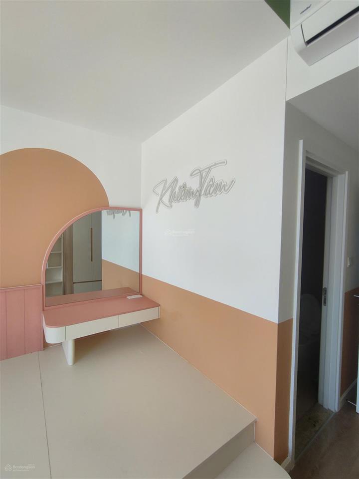 Em cần bán gấp 2pn 2wc giá 5.2tỷ tầng cao view lm81  sông full nội thất. xem nhà alo nghĩa