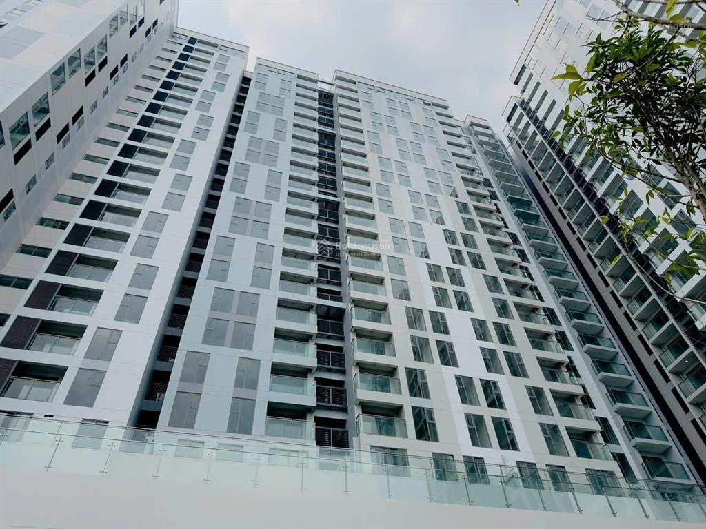 Ngộp bank em bán gấp căn 84m2, view sông sg giá 5ty980 . tháp bliss xem nhà 24/07