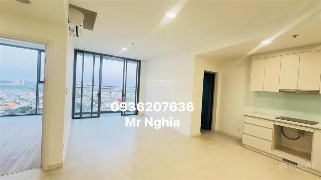 Ngộp bank em bán gấp căn 84m2, view sông sg giá 5ty980 . tháp bliss xem nhà 24/07