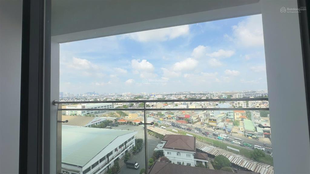 Ngộp bank em bán gấp căn 84m2, giá 5ty8. tháp bliss, view sông sg xem nhà 24/07