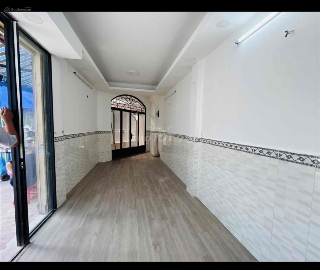 Bán nhà hxt cách đường mai xuân thưởng 50m, chỉ 6 tỷ 500