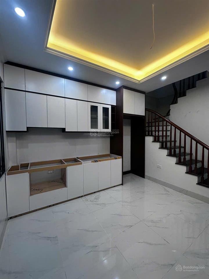 Nhà mới đẹp chỉ nhỉnh 3 tỷ về ở ngay!