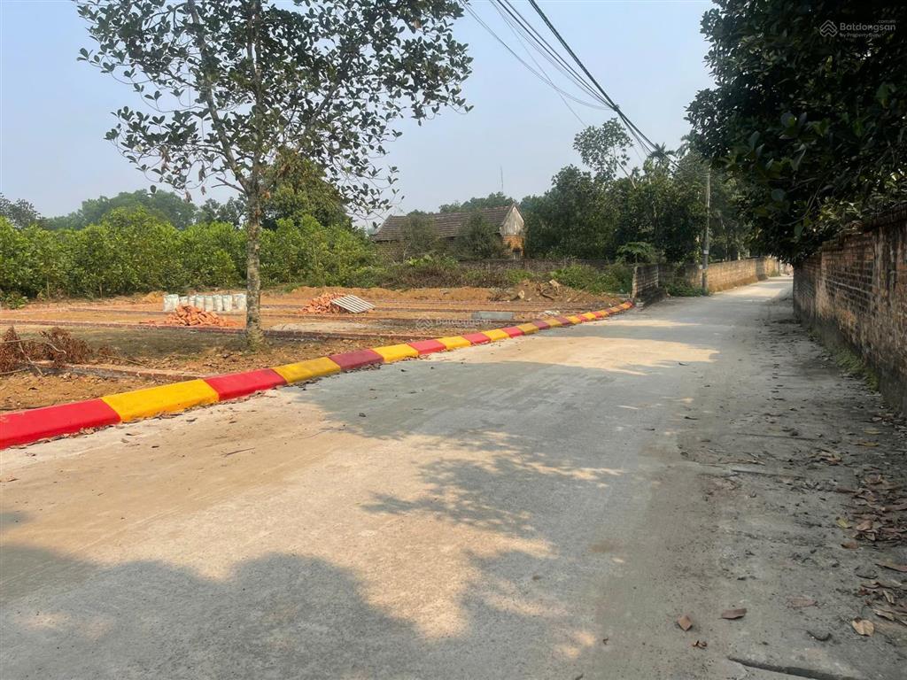 Duy nhất 1 lô diện tích 100m2 sổ đỏ hà nội  gần 2 trường đại học  giá chỉ 1,5 tỷ