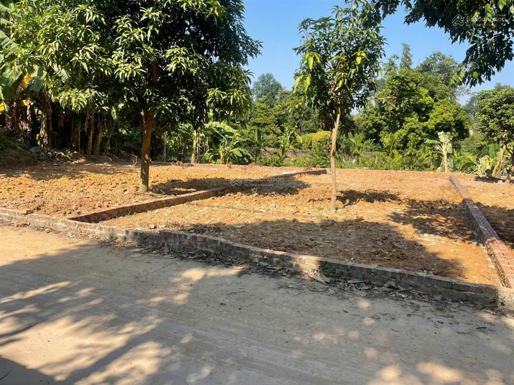 148.4m² trung tâm phường tùng thiện tp hà nội giá 15tr/m², đón sóng hạ tầng vành đai 5