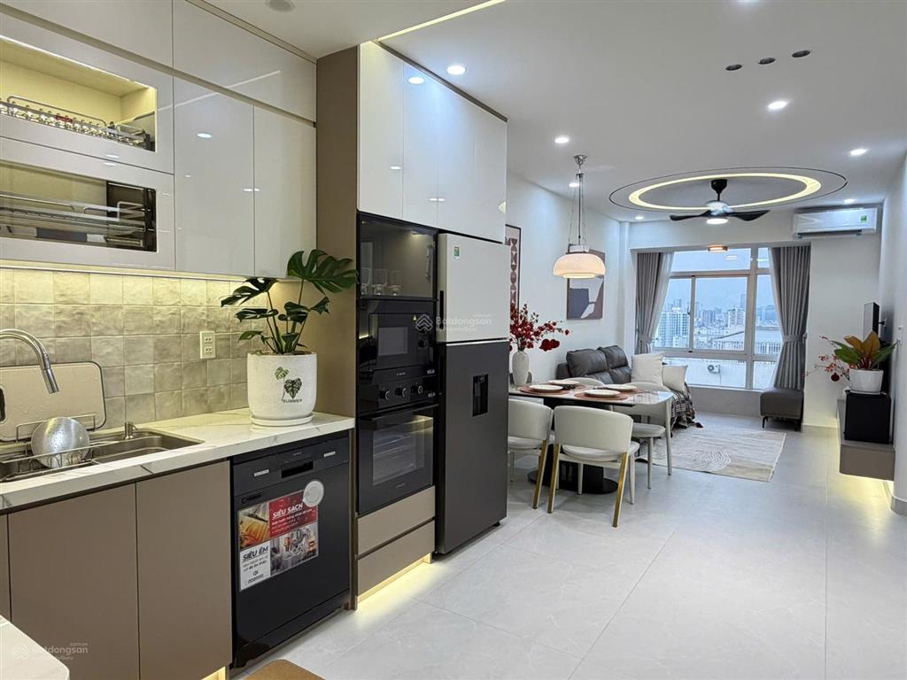 Bán cc sky garden 3, 5,38 tỷ, 56,51m2, 2pn, full nội thất