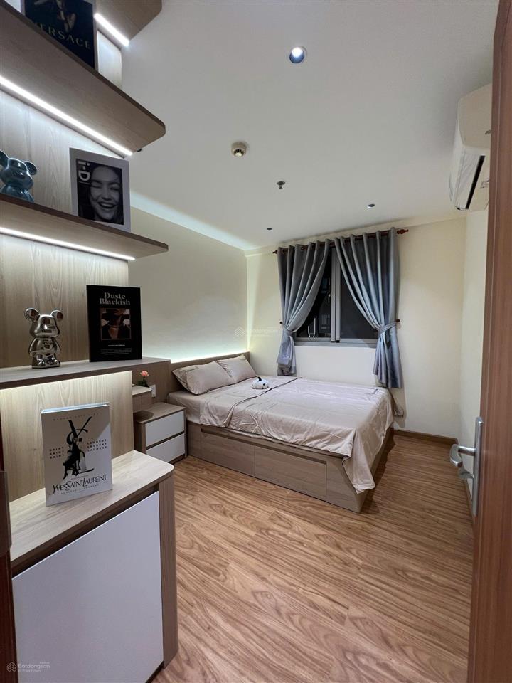 Bán căn hộ scenic valley 1, 8 tỷ, 77 m2, 2pn, 2wc tại tôn dật tiên, tân phú, q7, tp.hcm