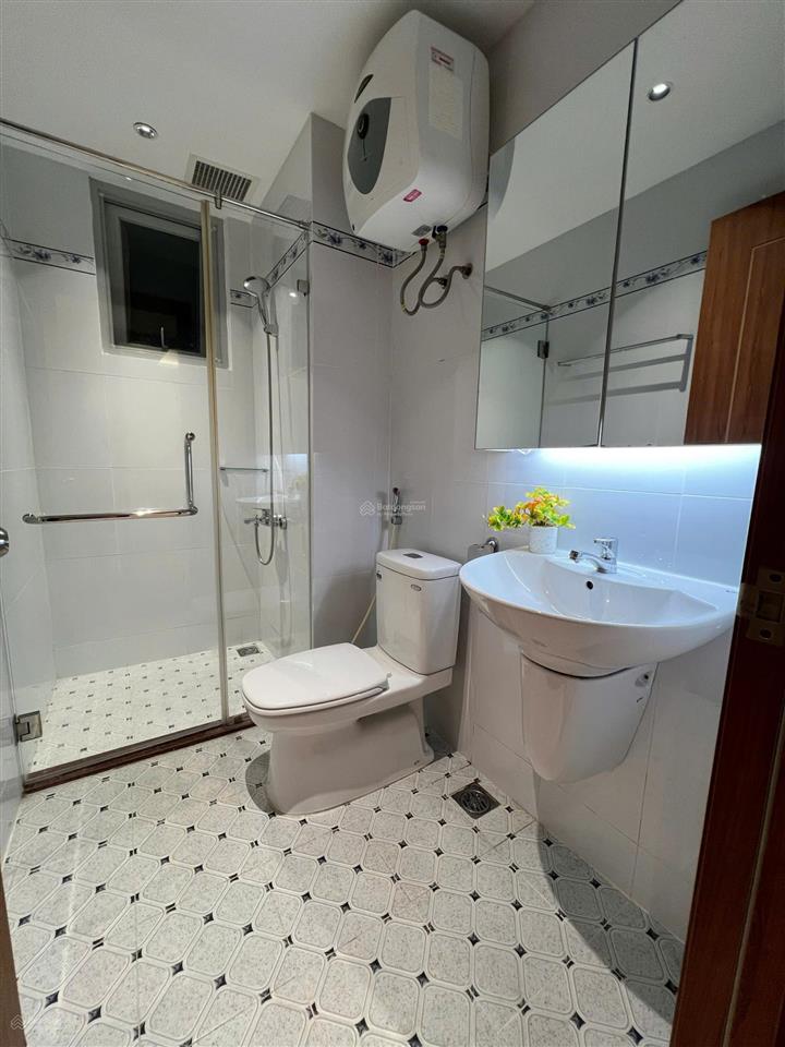 Bán căn hộ scenic valley 1, 8 tỷ, 77 m2, 2pn, 2wc tại tôn dật tiên, tân phú, q7, tp.hcm