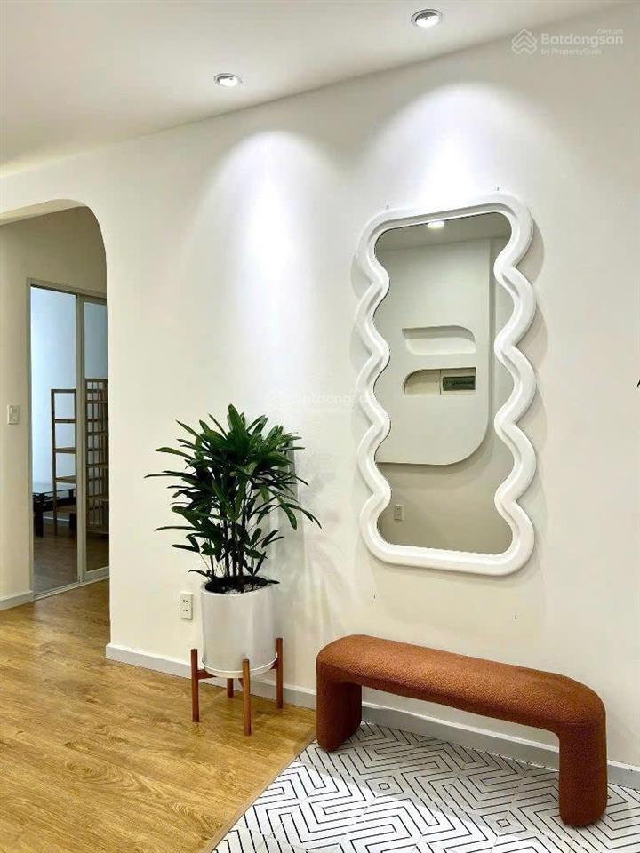 Bán căn hộ 3 phòng ngủ, sky garden 3. giá chỉ 5.75 tỷ