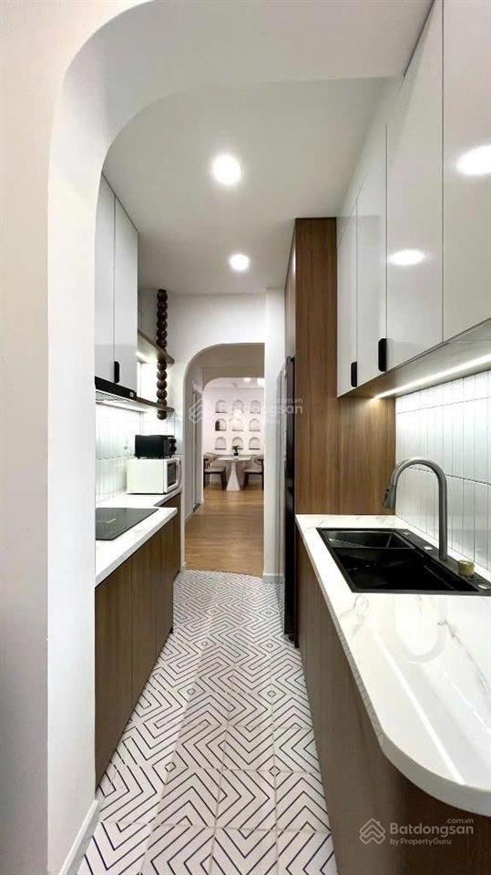 Bán căn hộ 3 phòng ngủ, sky garden 3. giá chỉ 5.75 tỷ