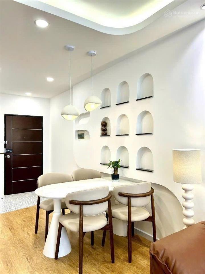 Bán căn hộ 3 phòng ngủ, sky garden 3. giá chỉ 5.75 tỷ