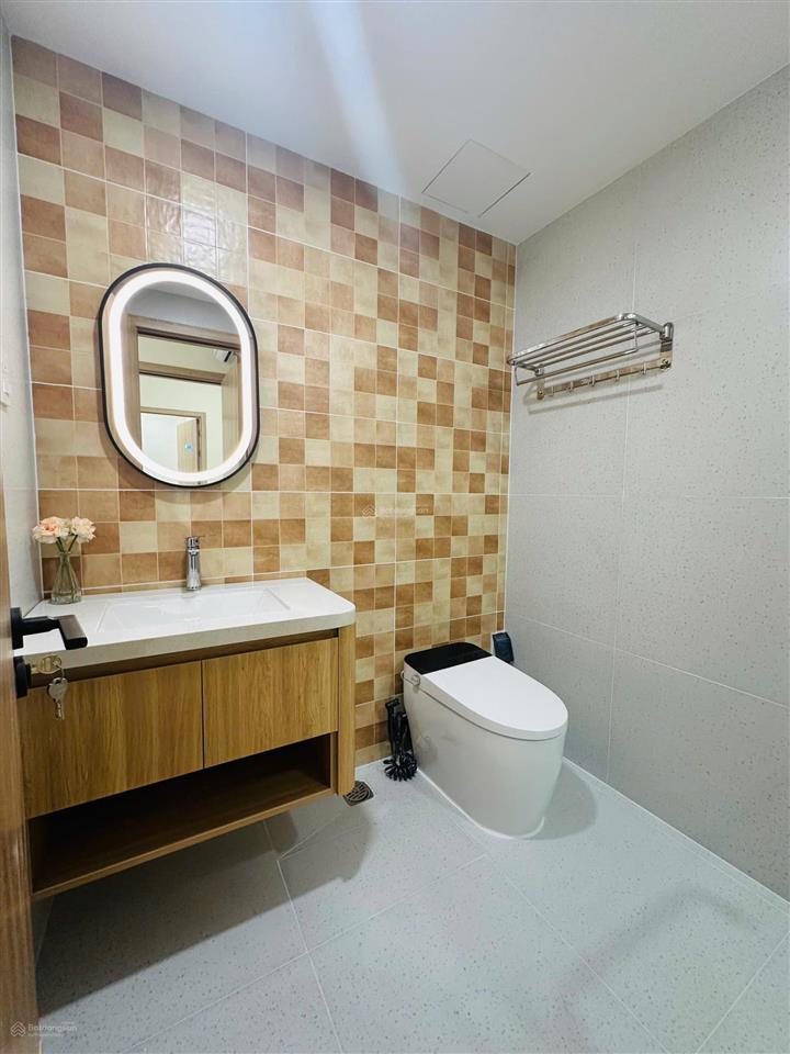 Chính chủ bán căn hộ sky garden 1  phú mỹ hưng. full nội thất mới 100%. giá 6,85 tỷ