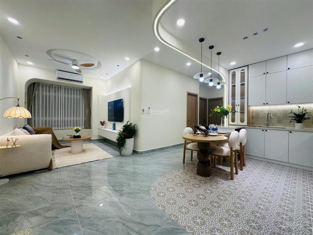 Chính chủ bán căn hộ sky garden 1  phú mỹ hưng. full nội thất mới 100%. giá 6,85 tỷ