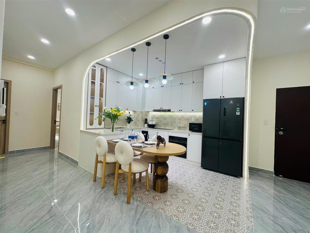 Chính chủ bán căn hộ sky garden 1  phú mỹ hưng. full nội thất mới 100%. giá 6,85 tỷ