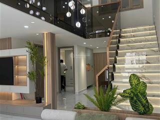 Bán duplex sky garden 1 phú mỹ hưng. 4 phòng ngủ giá 8,5 tỷ