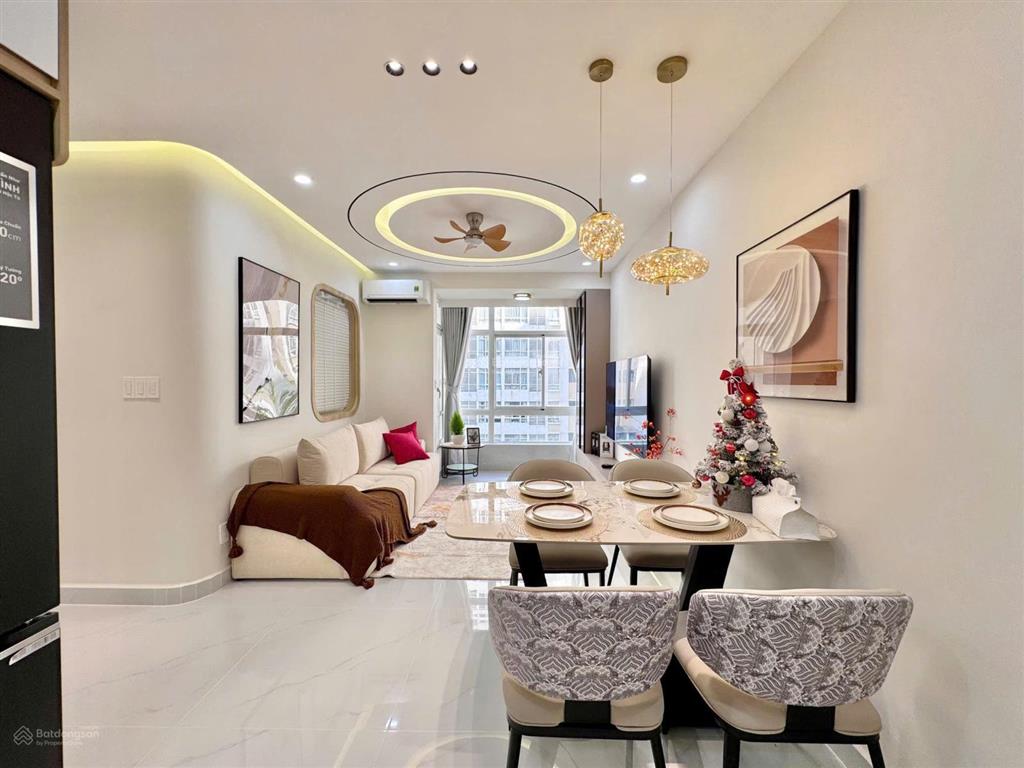 Bán cc sky garden 3, phạm văn nghị, tân phong, q7, tp.hcm, 6,55 tỷ, 70,12m2, view đẹp hot!