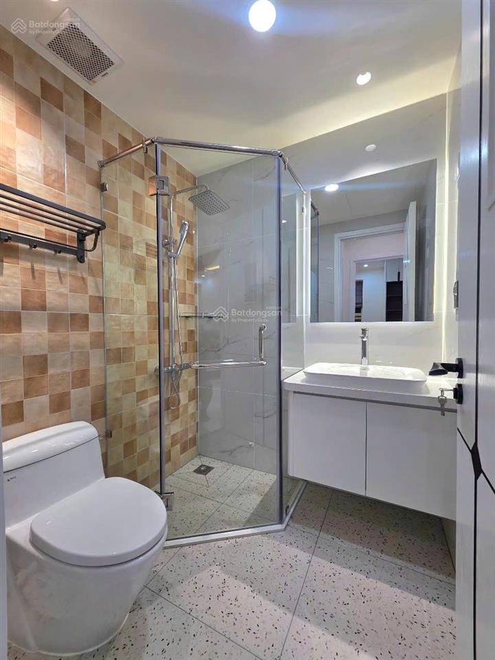 Căn góc sky garden 2 phú mỹ hưng, 3 phòng ngủ 2 toilet. giá 6,99 tỷ.