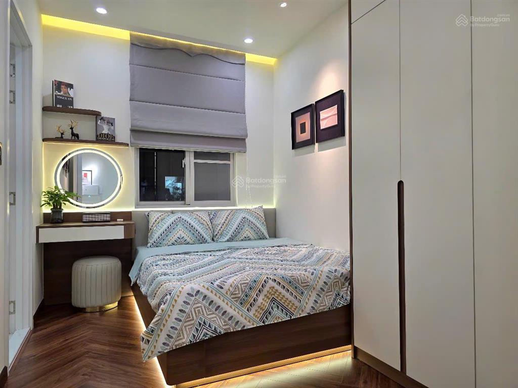 Căn góc sky garden 2 phú mỹ hưng, 3 phòng ngủ 2 toilet. giá 6,99 tỷ.