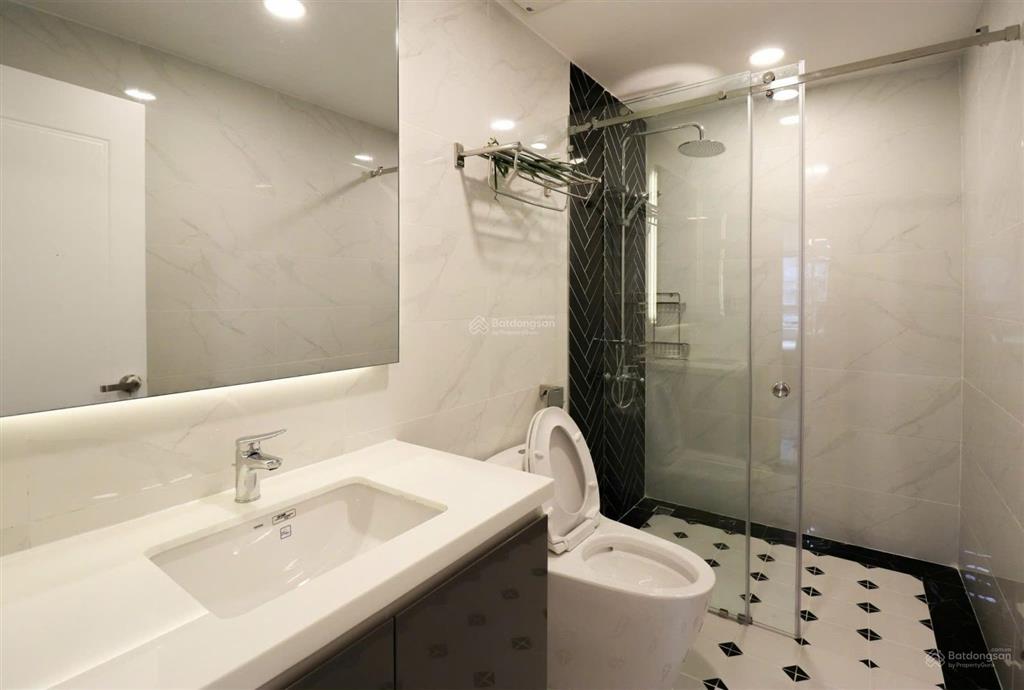 Căn góc "siêu phẩm" cosmo city  quận 7  nội thất sang trọng 3pn2wc 128m2 8,3 tỷ.  0901 646 ***