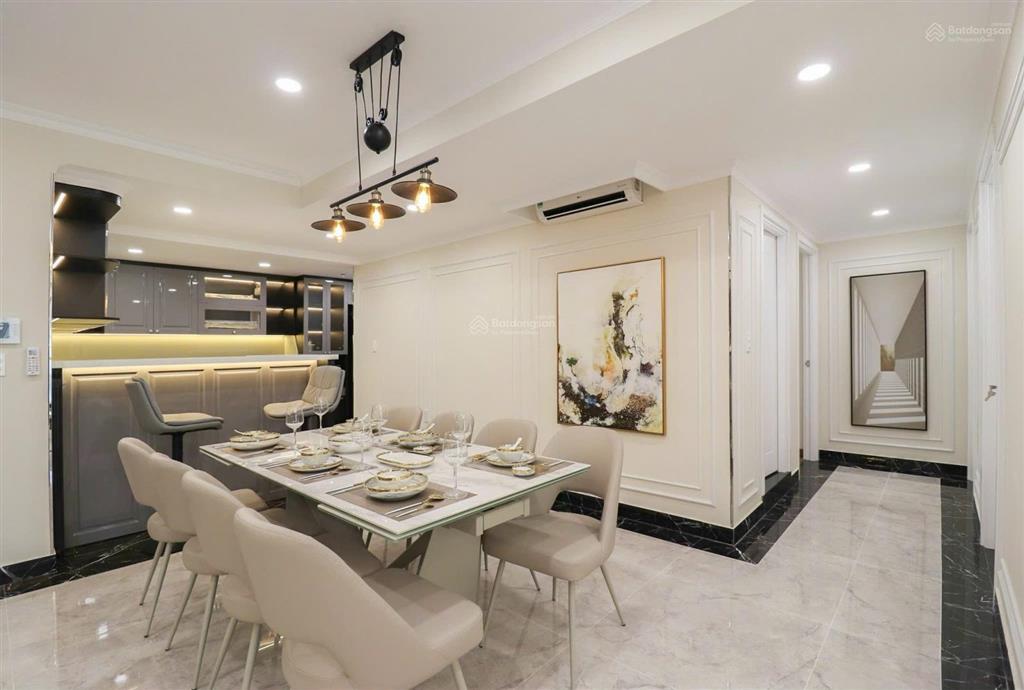 Căn góc "siêu phẩm" cosmo city  quận 7  nội thất sang trọng 3pn2wc 128m2 8,3 tỷ.  0901 646 ***