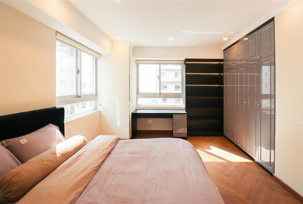 Căn góc "siêu phẩm" cosmo city  quận 7  nội thất sang trọng 3pn2wc 128m2 8,3 tỷ.  0901 646 ***