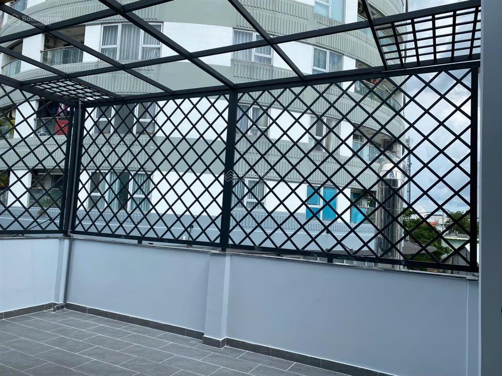 Cần bán nhà 6x24m, 144m2, quận 7, đường huỳnh tấn phát hẻm xe ôtô, nội thất đầy đủ.  0901 646 ***