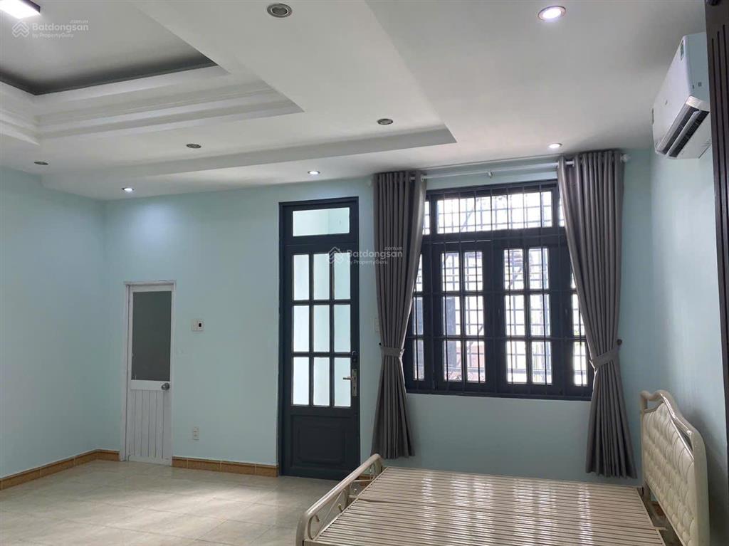Cần bán nhà 6x24m, 144m2, quận 7, đường huỳnh tấn phát hẻm xe ôtô, nội thất đầy đủ.  0901 646 ***