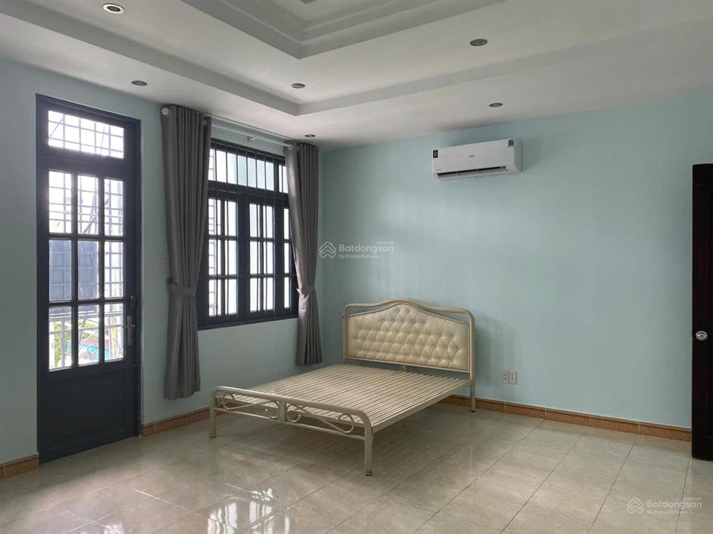 Cần bán nhà 6x24m, 144m2, quận 7, đường huỳnh tấn phát hẻm xe ôtô, nội thất đầy đủ.  0901 646 ***