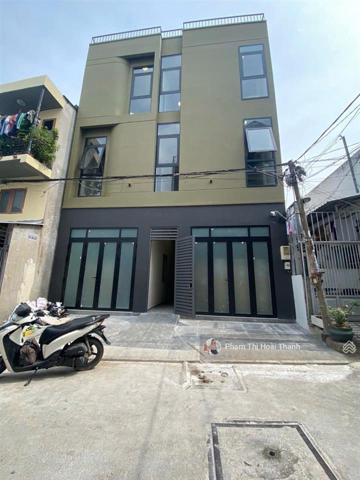 Gà đẻ trứng vàng
căn hộ dịch vụ 3 tầng  170m2  ngang 8m  ngay man thiện  chỉ 17 tỷ