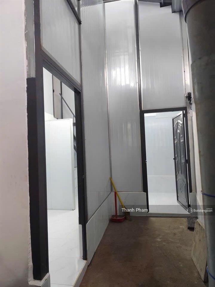 6tr  cho thuê nhà 30m2 có gác, gần ubnd quận 9 cũ, 2pn, 1wc