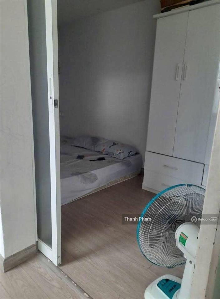 (8tr) cho thuê nhà nguyên căn  mặt tiền đường số 99  tây hòa, 4pn, xe hơi vào nhà