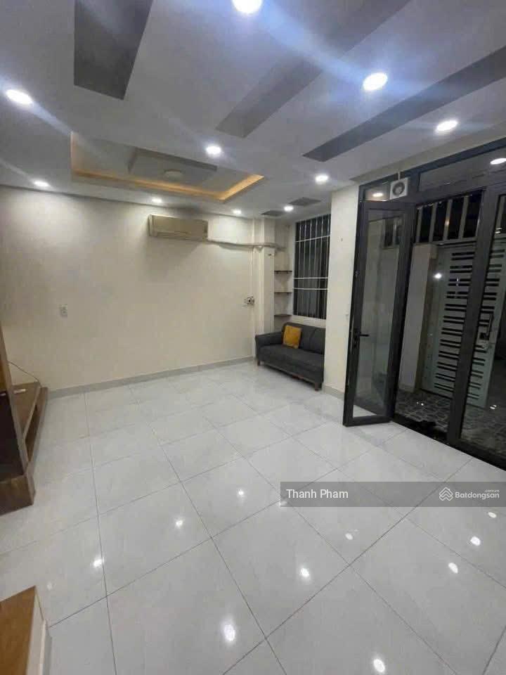 (11,5tr) cho thuê nhà 2 tầng full nội thất, 2pn, 2wc ngay đường 385