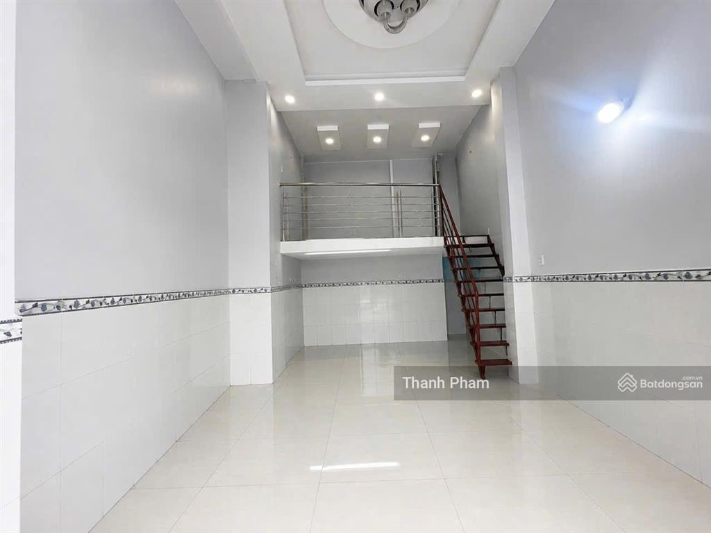(6.5tr) cho thuê mặt bằng kinh doanh trệt lửng gần đình phong phú, 36m2