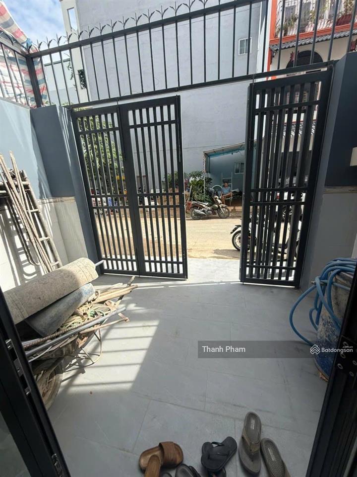 (10tr) cho thuê nhà mới 3 tầng hẻm xe hơi hoàng hữu nam gần ngã 3 mỹ thành
